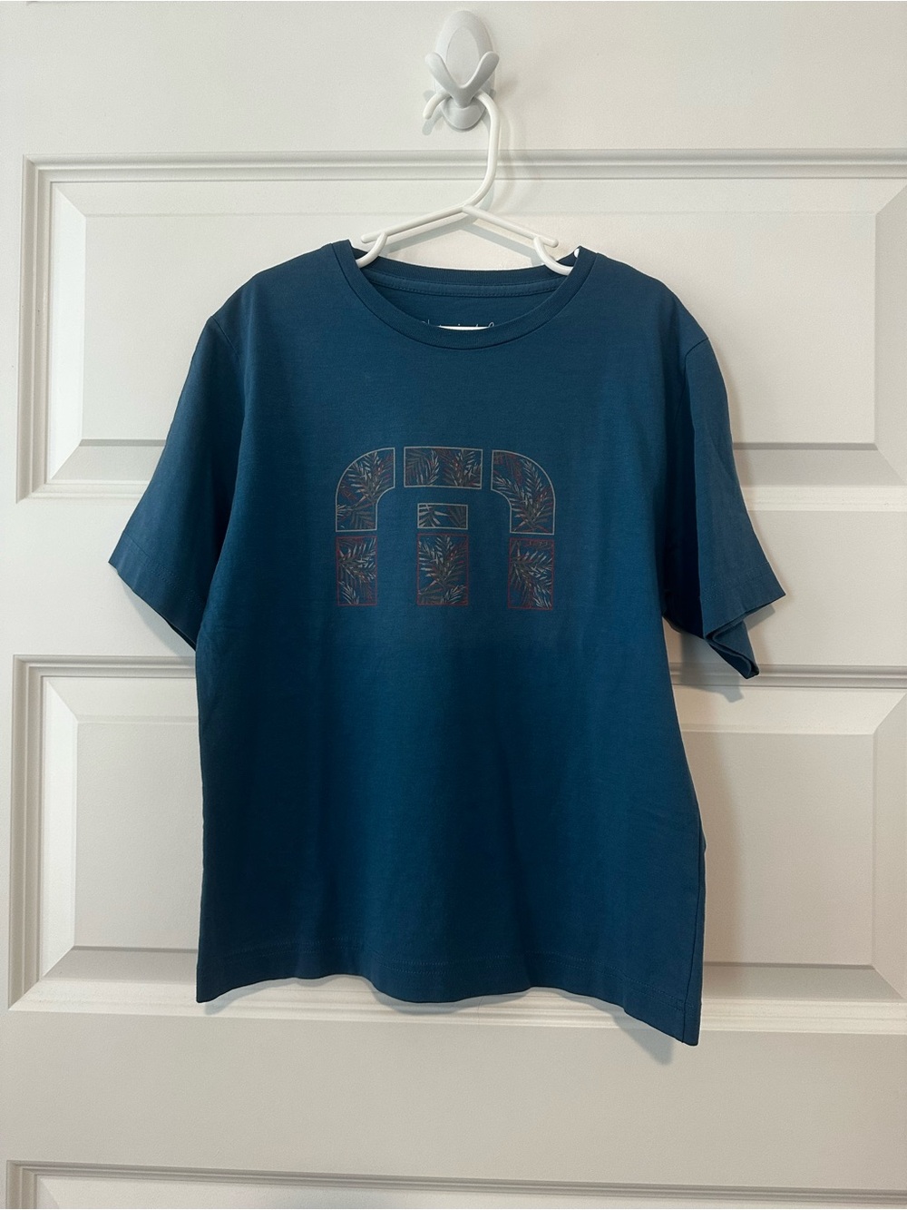 Boy’s Travis Mathew’s tee